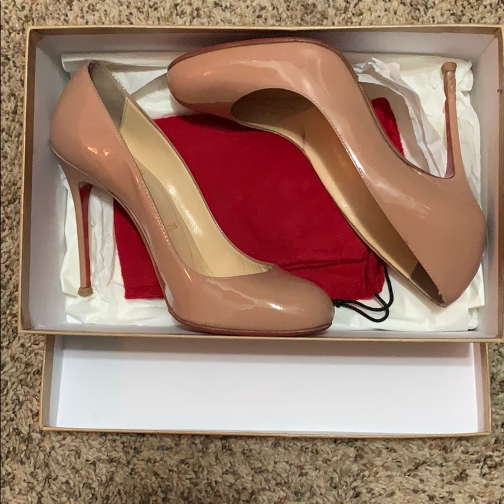 Used CL nude pumps